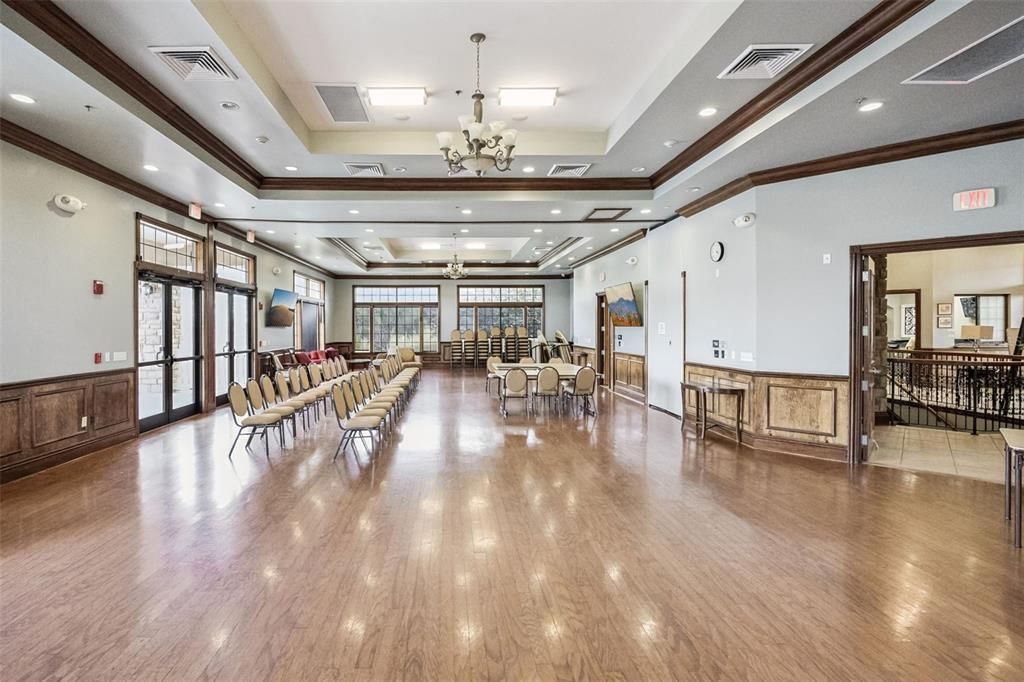 Active With Contract: $415,000 (3 beds, 2 baths, 1901 Square Feet)