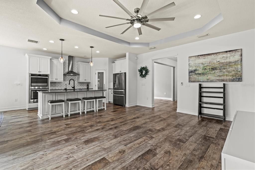 For Sale: $615,000 (4 beds, 3 baths, 2370 Square Feet)