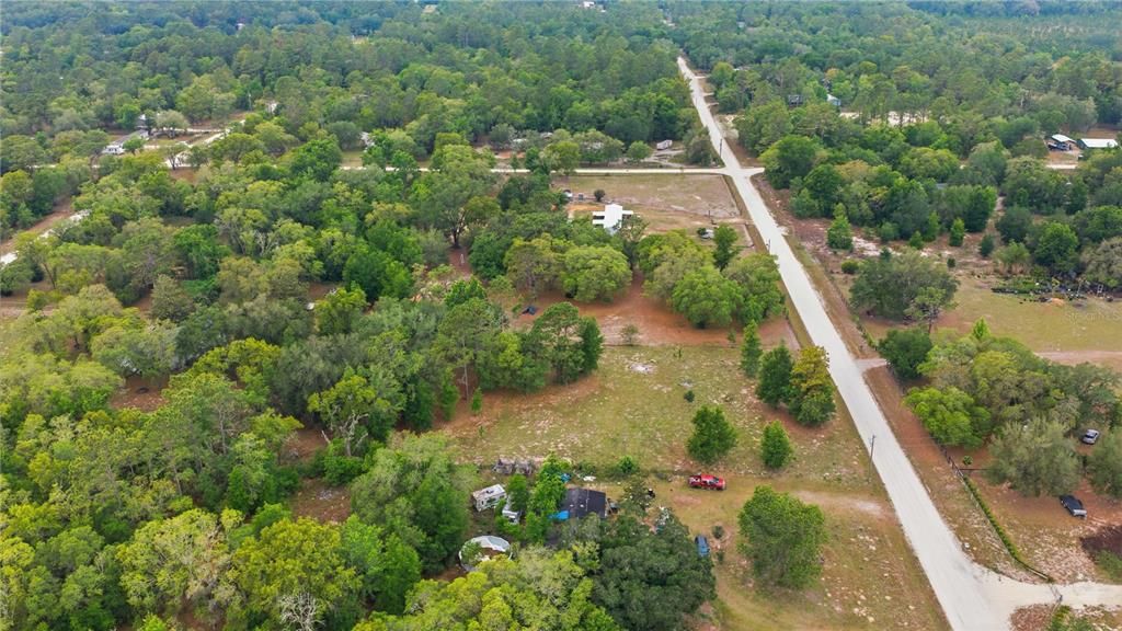 На продажу: $39,500 (1.25 acres)