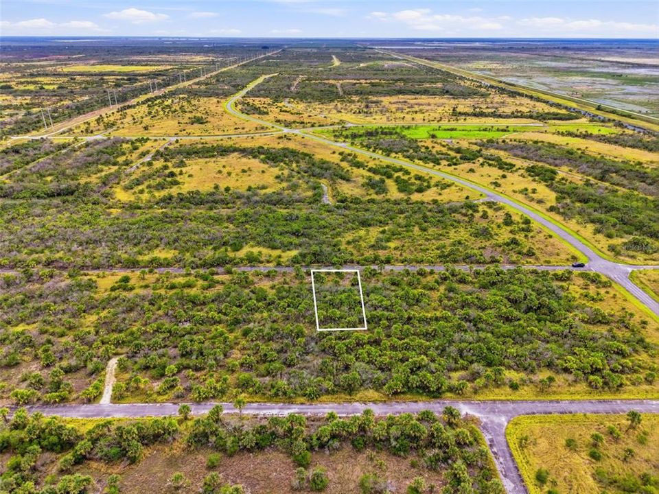 待售: $18,000 (0.23 acres)