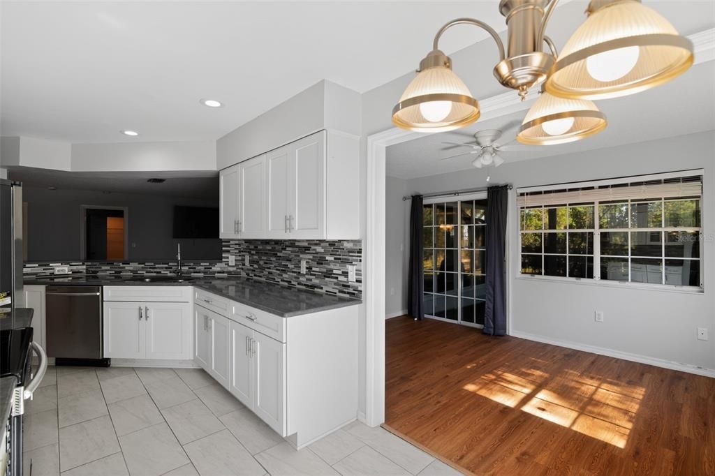 For Sale: $170,000 (2 beds, 2 baths, 1473 Square Feet)