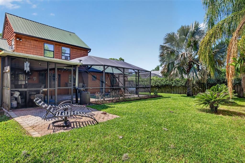 Active With Contract: $359,900 (4 beds, 2 baths, 1945 Square Feet)
