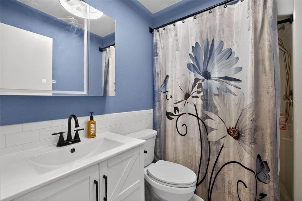 Active With Contract: $359,900 (4 beds, 2 baths, 1945 Square Feet)