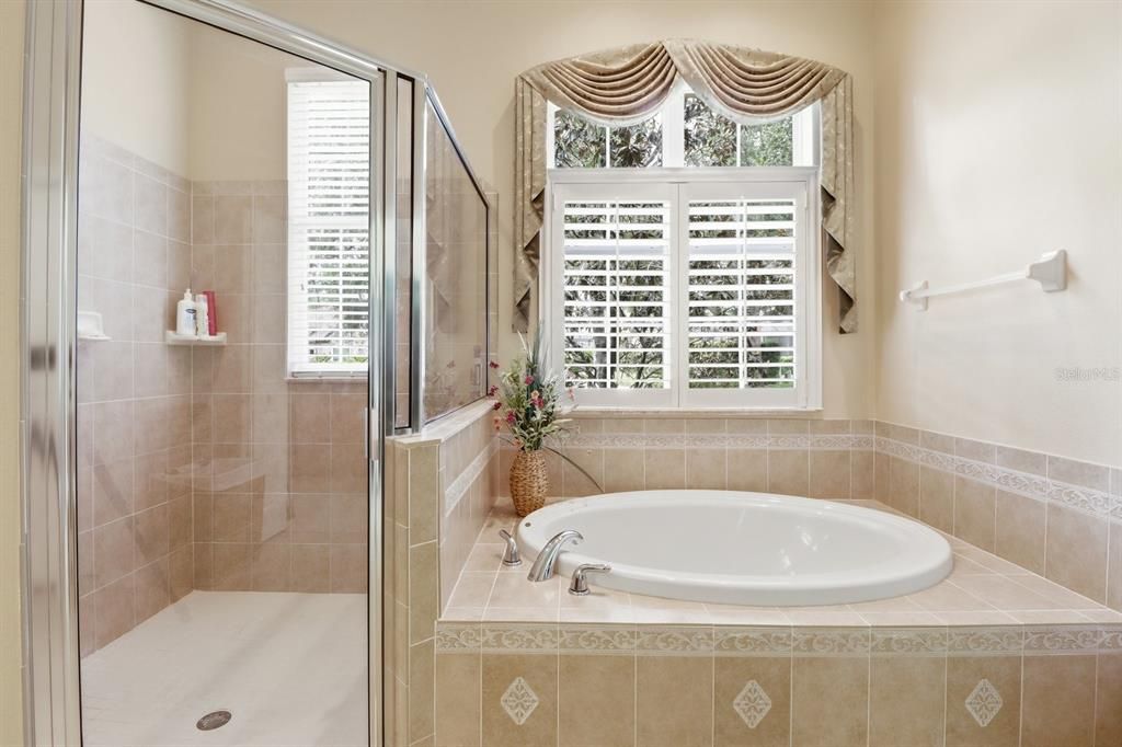 For Sale: $499,000 (3 beds, 2 baths, 2338 Square Feet)
