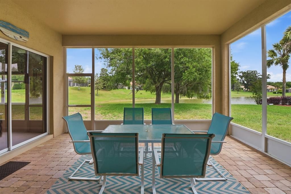 For Sale: $499,000 (3 beds, 2 baths, 2338 Square Feet)