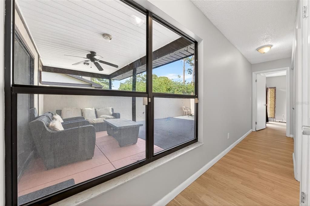 For Sale: $183,999 (2 beds, 2 baths, 1331 Square Feet)