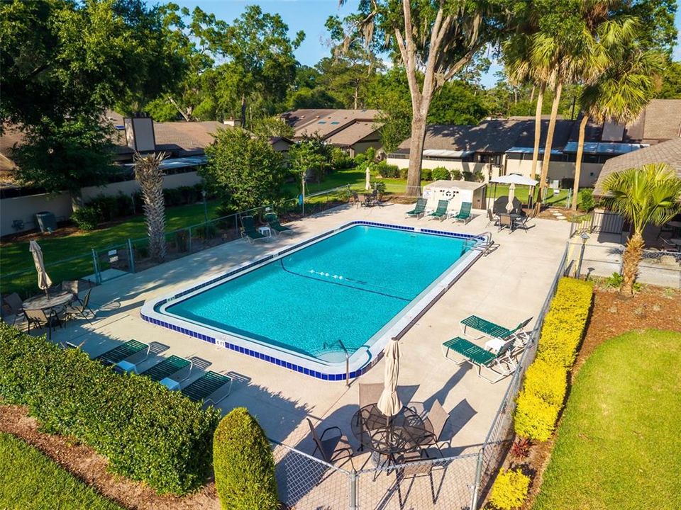 For Sale: $183,999 (2 beds, 2 baths, 1331 Square Feet)