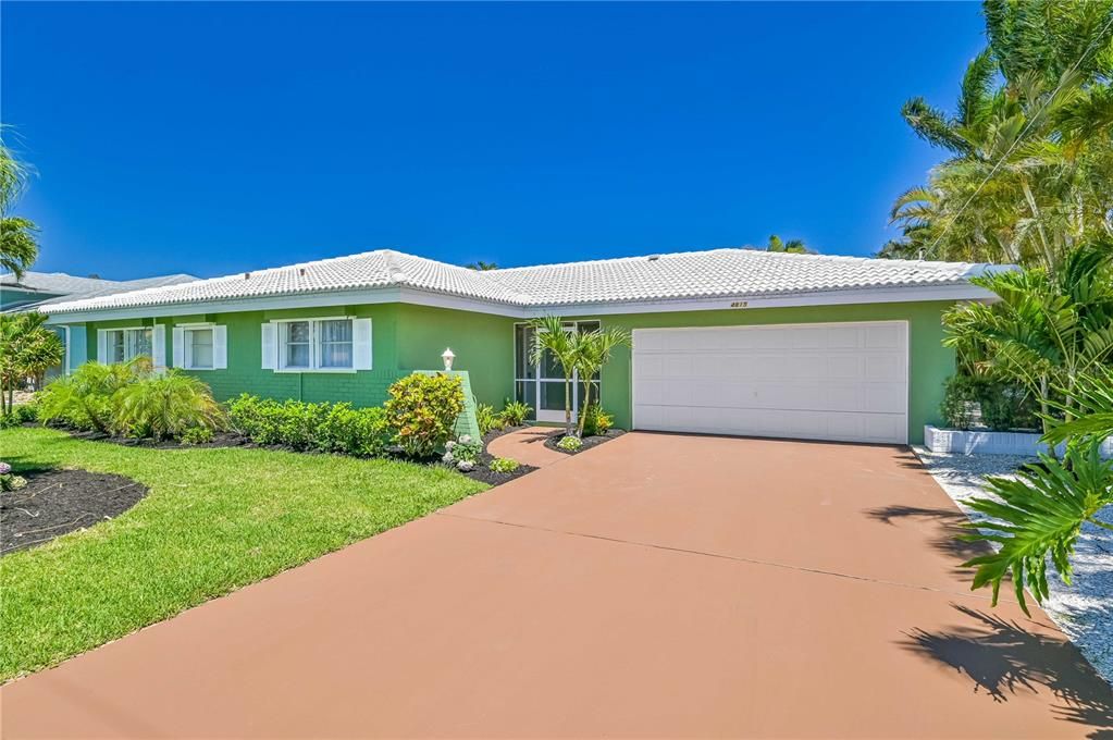 En Venta: $624,900 (3 camas, 2 baños, 1370 Pies cuadrados)