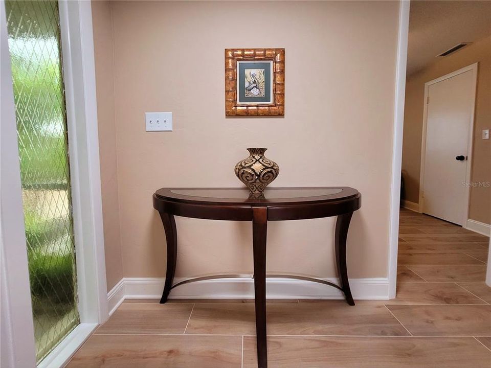 En Venta: $624,900 (3 camas, 2 baños, 1370 Pies cuadrados)