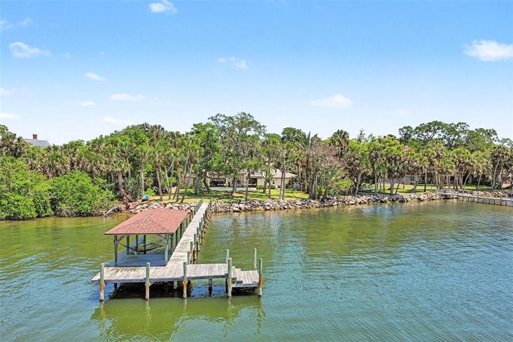 For Sale: $2,000,000 (5 beds, 3 baths, 3645 Square Feet)