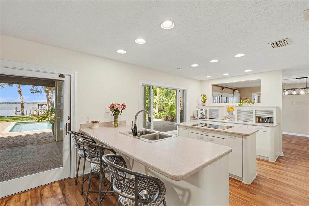 For Sale: $2,000,000 (5 beds, 3 baths, 3645 Square Feet)