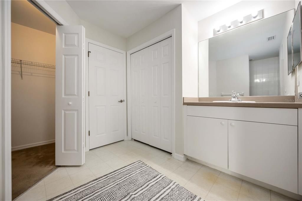 В аренду: $1,850 (3 спален, 2 ванн, 1637 Квадратных фут)