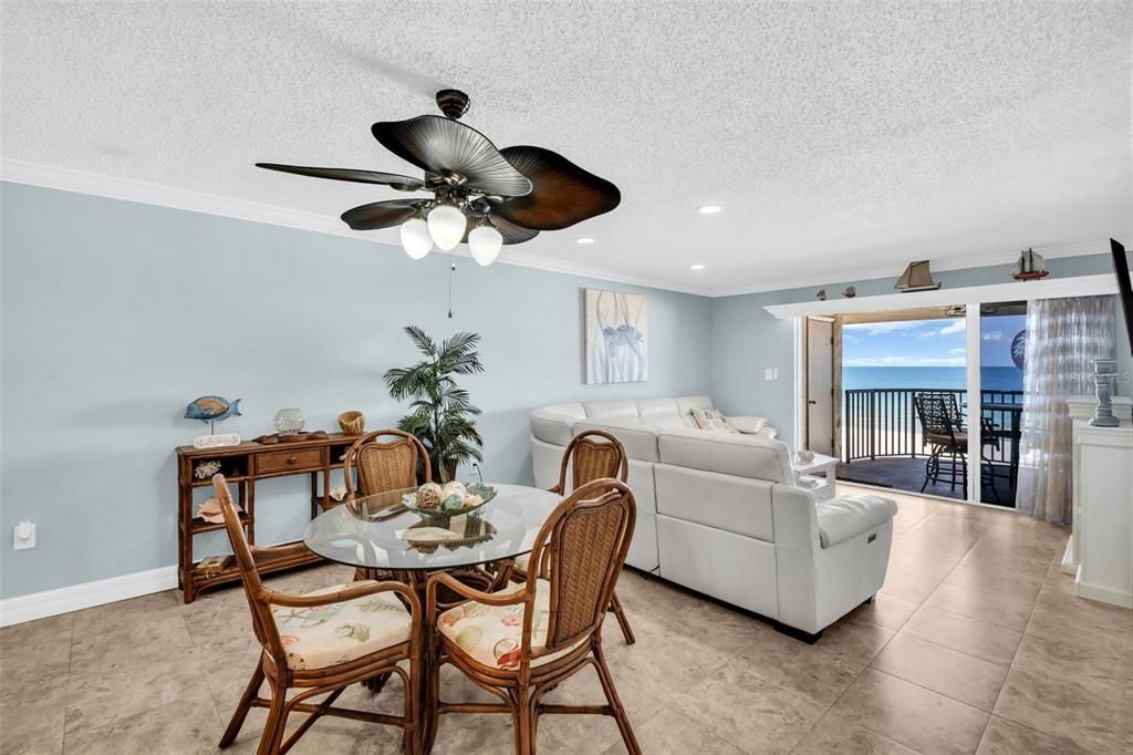 For Sale: $825,000 (2 beds, 2 baths, 1050 Square Feet)