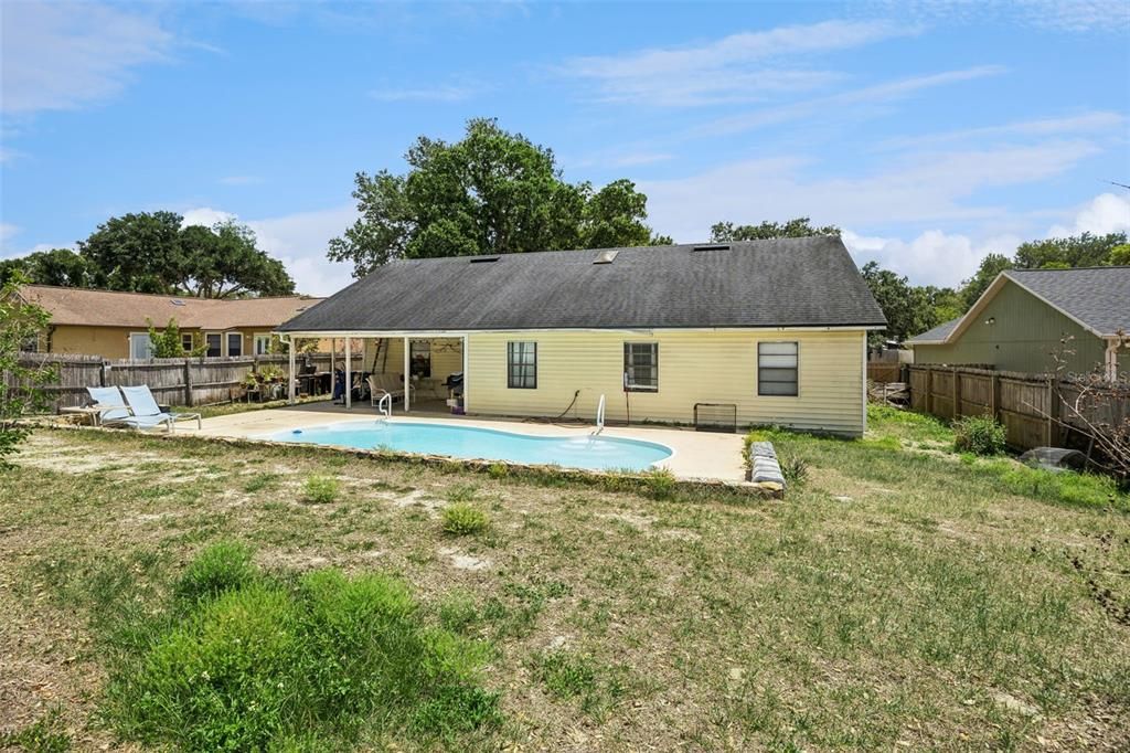 Active With Contract: $350,000 (4 beds, 2 baths, 1767 Square Feet)