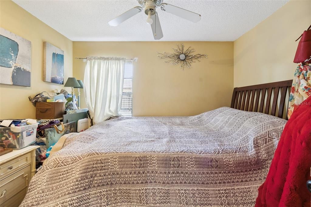 Active With Contract: $350,000 (4 beds, 2 baths, 1767 Square Feet)