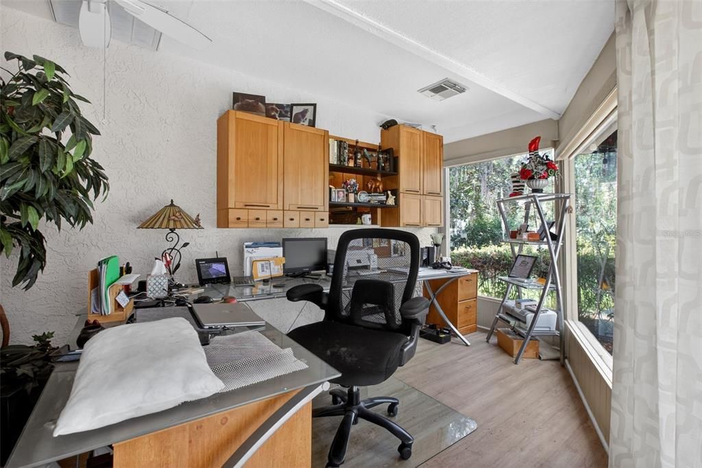 Activo con contrato: $368,000 (2 camas, 2 baños, 1784 Pies cuadrados)