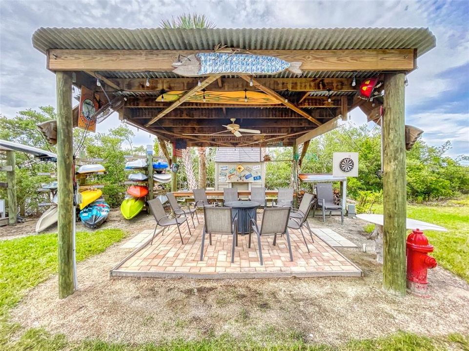 Activo con contrato: $450,000 (3 camas, 2 baños, 1704 Pies cuadrados)