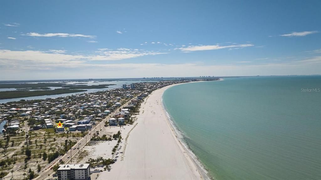 For Sale: $445,000 (2 beds, 2 baths, 1070 Square Feet)