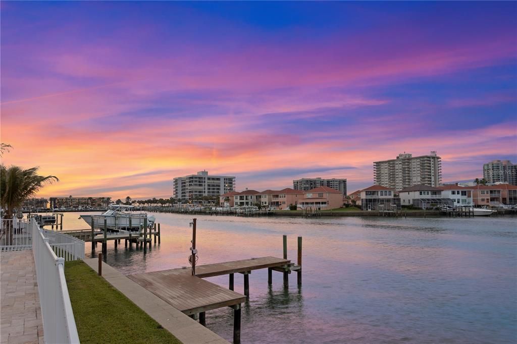 Active With Contract: $3,250,000 (5 beds, 5 baths, 5063 Square Feet)