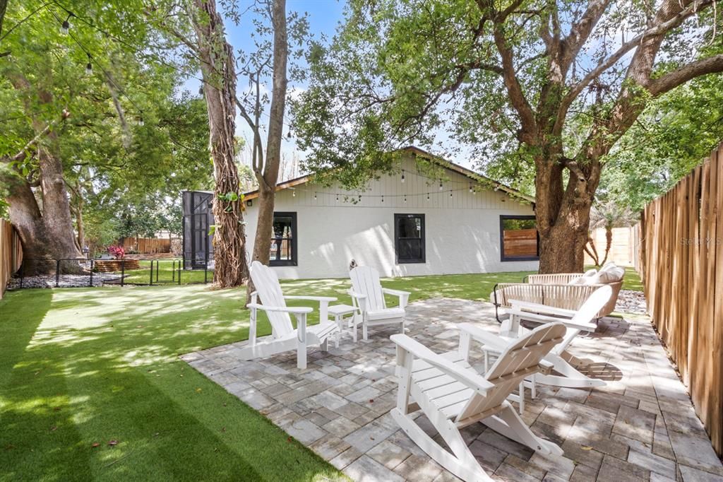En Venta: $999,999 (3 camas, 3 baños, 3049 Pies cuadrados)