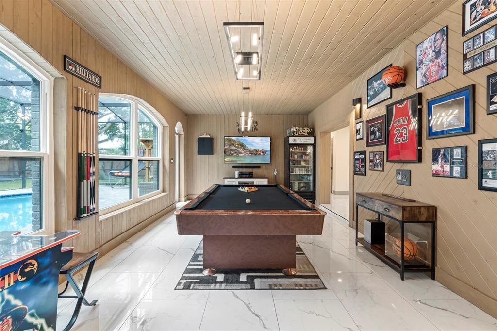En Venta: $999,999 (3 camas, 3 baños, 3049 Pies cuadrados)