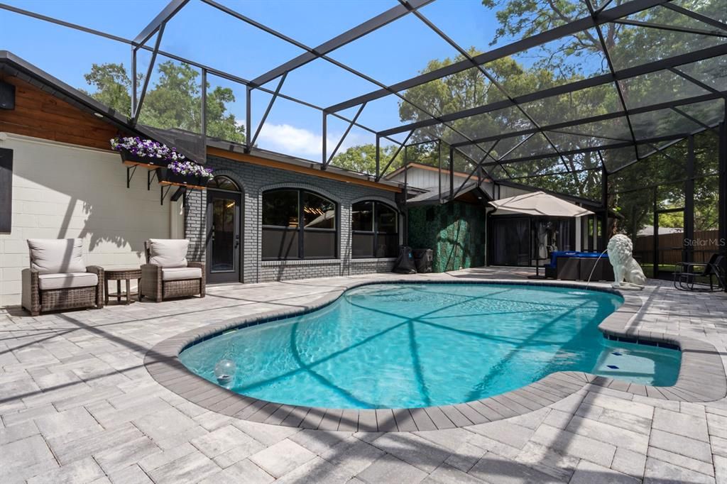 En Venta: $999,999 (3 camas, 3 baños, 3049 Pies cuadrados)