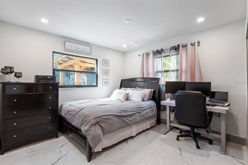 En Venta: $999,999 (3 camas, 3 baños, 3049 Pies cuadrados)