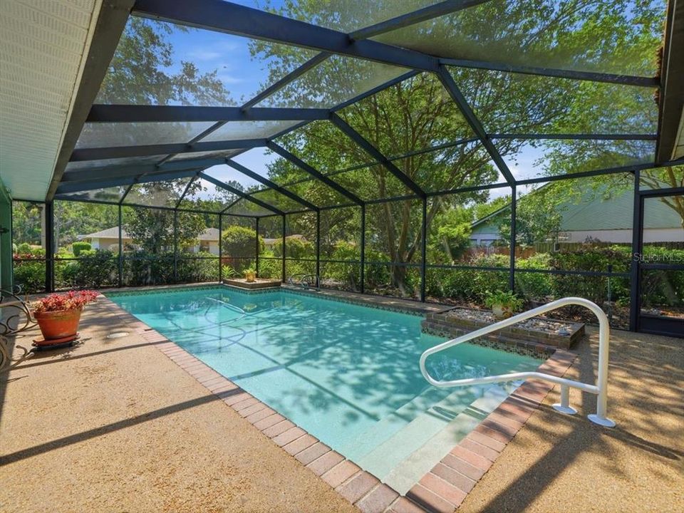 Activo con contrato: $725,000 (5 camas, 3 baños, 2887 Pies cuadrados)