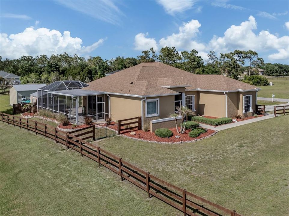 En Venta: $759,000 (3 camas, 3 baños, 2224 Pies cuadrados)
