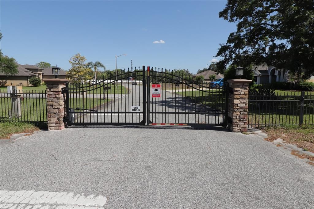 待售: $79,900 (1.20 acres)