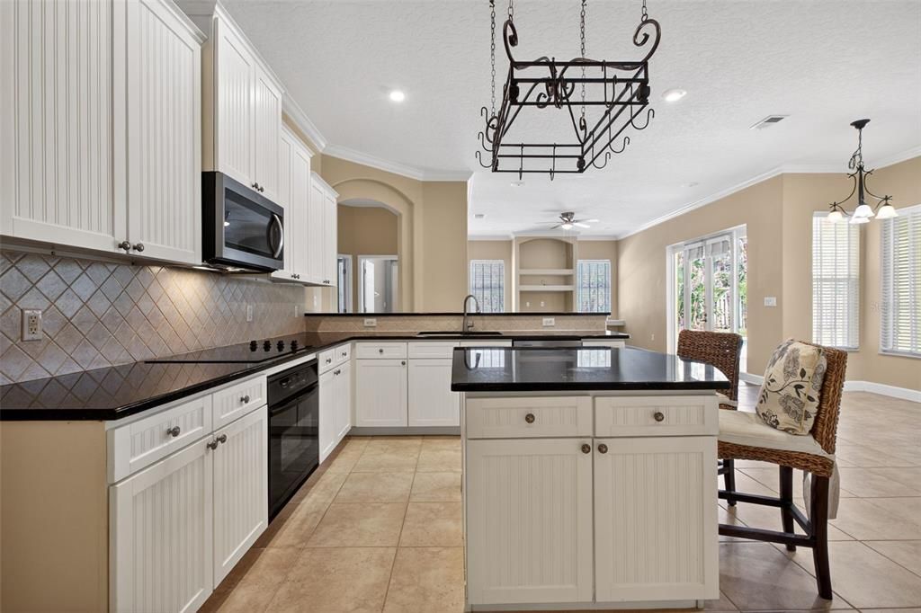 For Sale: $774,900 (5 beds, 4 baths, 3452 Square Feet)