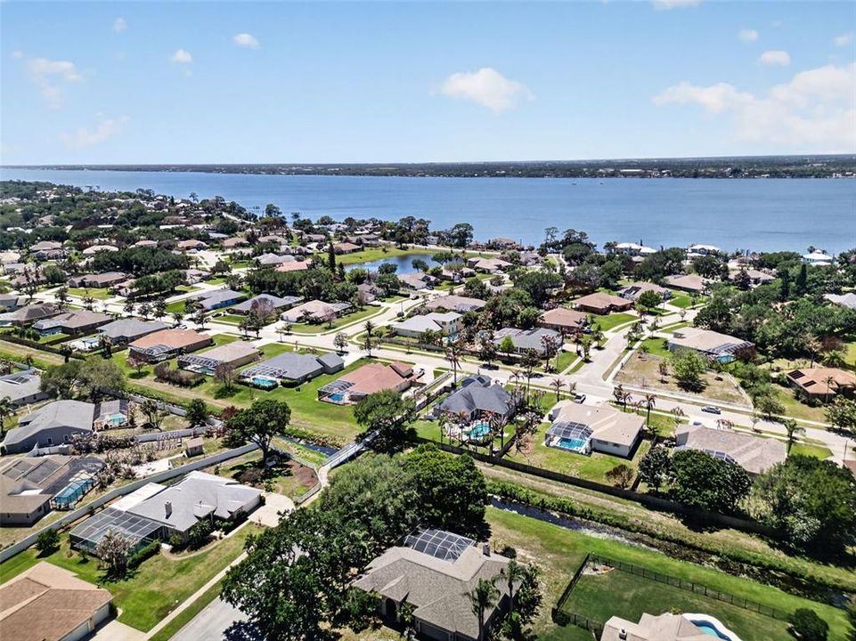 For Sale: $774,900 (5 beds, 4 baths, 3452 Square Feet)