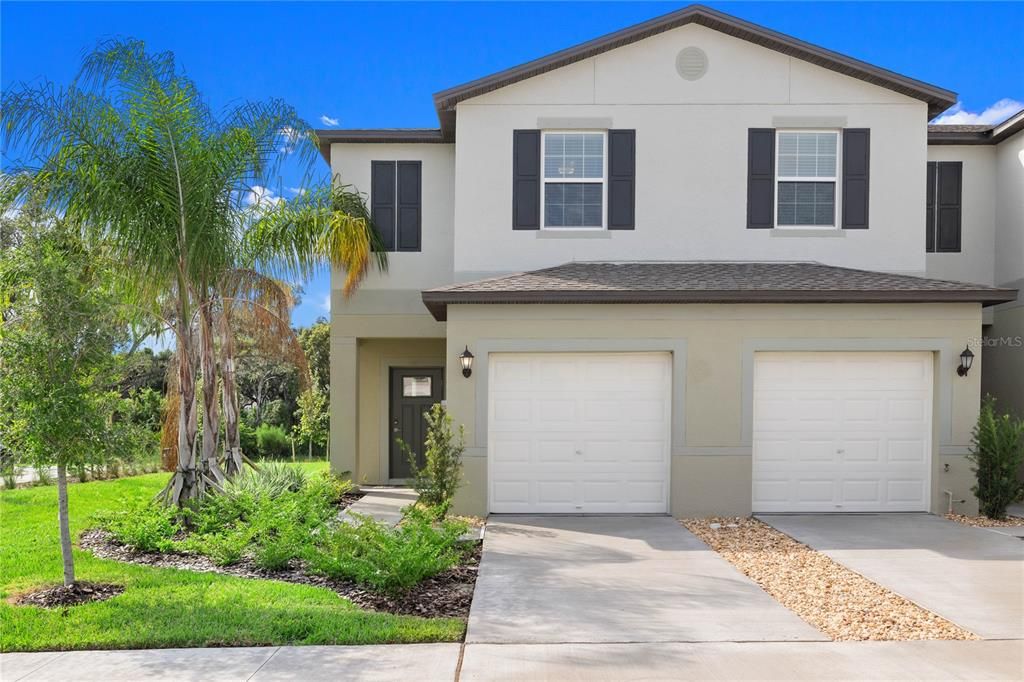 For Rent: $1,956 (2 beds, 2 baths, 1578 Square Feet)