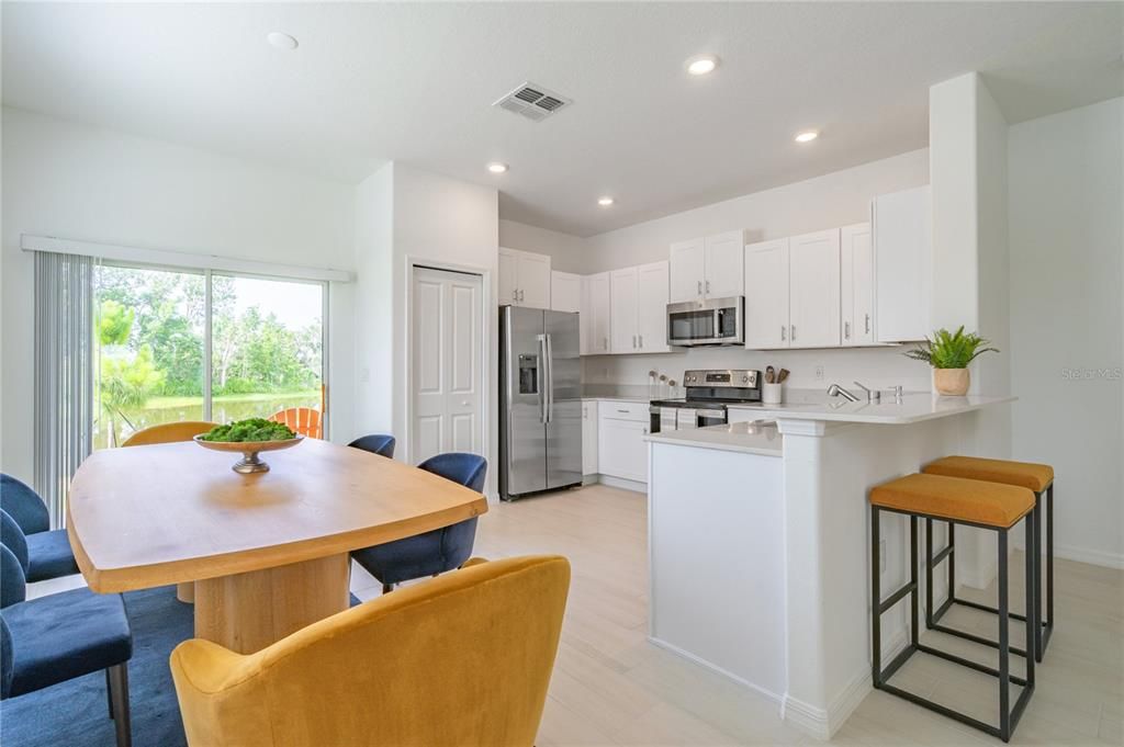 For Rent: $1,956 (2 beds, 2 baths, 1578 Square Feet)