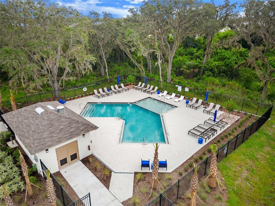 For Rent: $1,956 (2 beds, 2 baths, 1578 Square Feet)