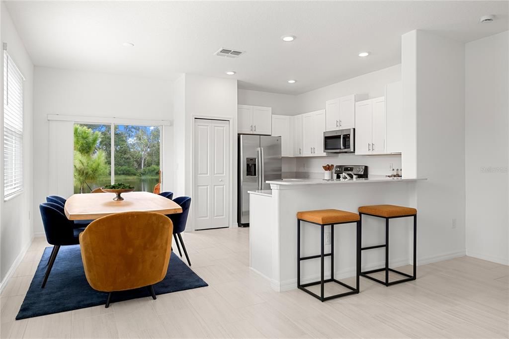 For Rent: $1,956 (2 beds, 2 baths, 1578 Square Feet)