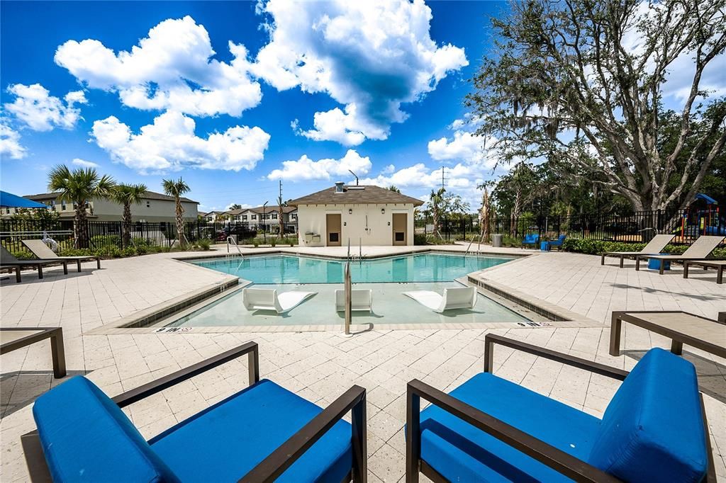 For Rent: $1,956 (2 beds, 2 baths, 1578 Square Feet)