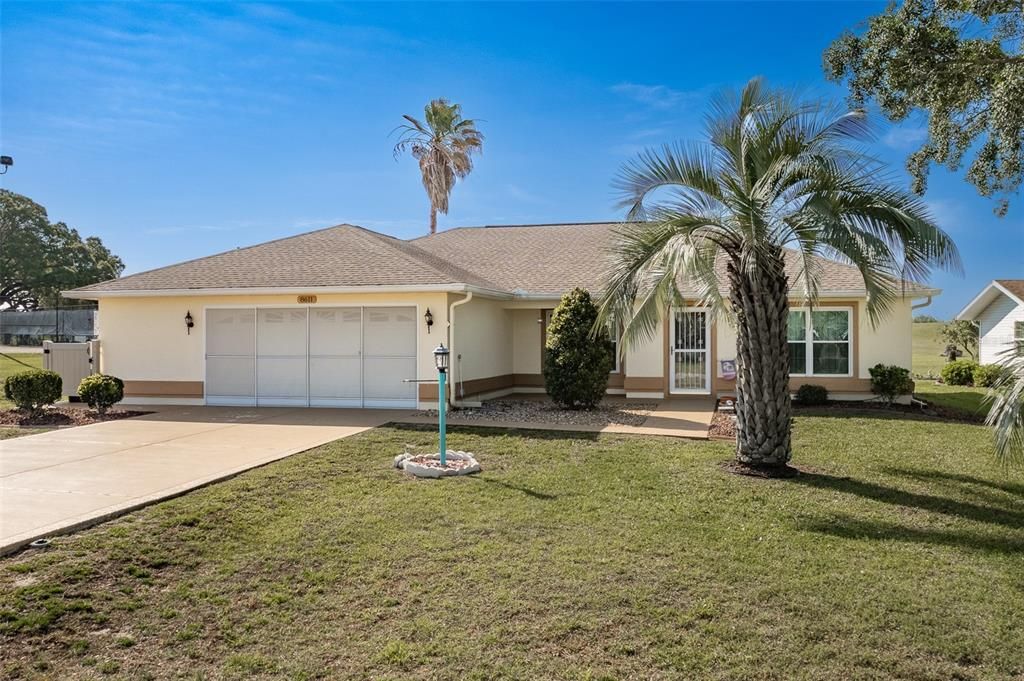 Active With Contract: $289,900 (3 beds, 2 baths, 1885 Square Feet)