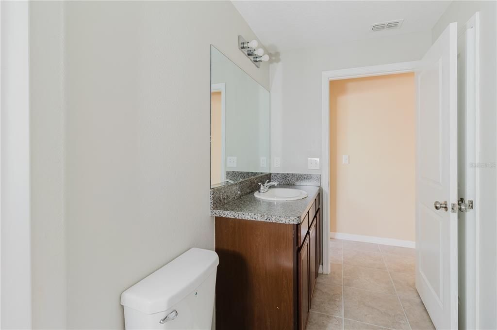 For Rent: $2,950 (4 beds, 2 baths, 1897 Square Feet)
