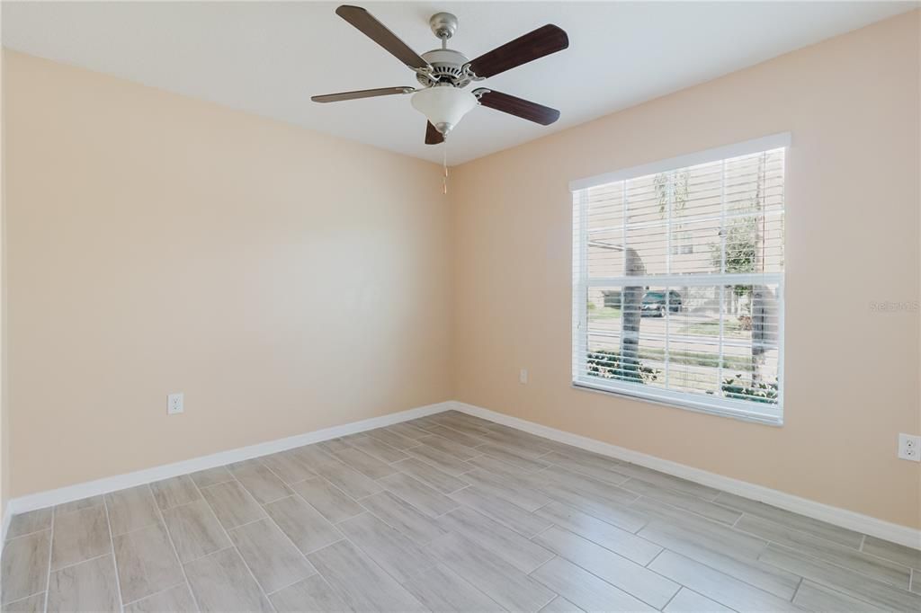 For Rent: $2,950 (4 beds, 2 baths, 1897 Square Feet)