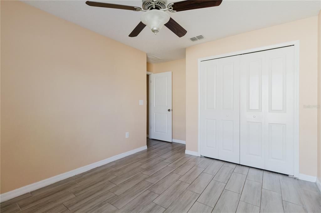 For Rent: $2,950 (4 beds, 2 baths, 1897 Square Feet)