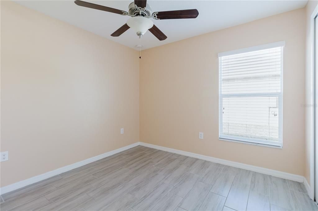 For Rent: $2,950 (4 beds, 2 baths, 1897 Square Feet)