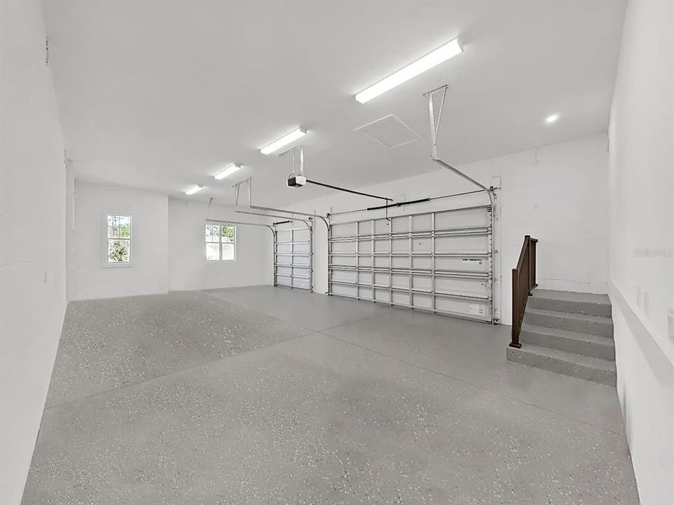 En Venta: $705,000 (3 camas, 3 baños, 2607 Pies cuadrados)