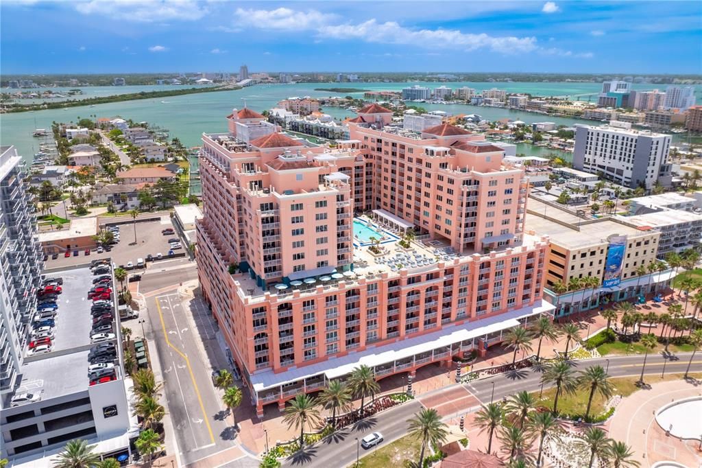 For Sale: $3,500,000 (3 beds, 3 baths, 2705 Square Feet)