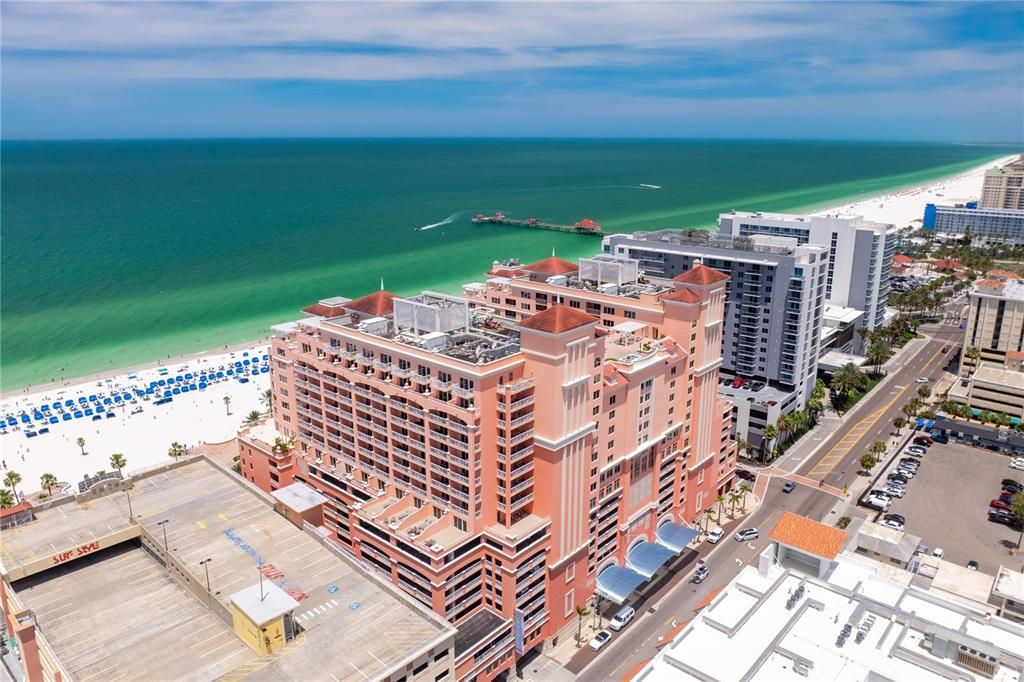 For Sale: $3,500,000 (3 beds, 3 baths, 2705 Square Feet)