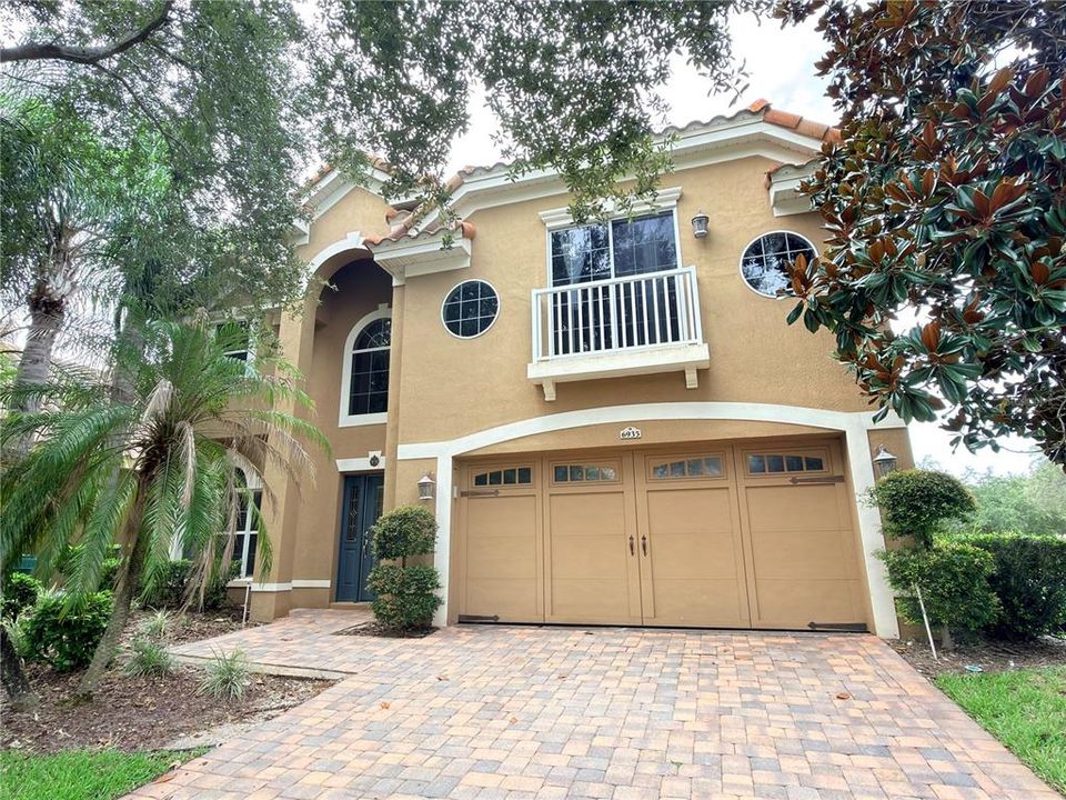 For Rent: $3,800 (5 beds, 3 baths, 2922 Square Feet)