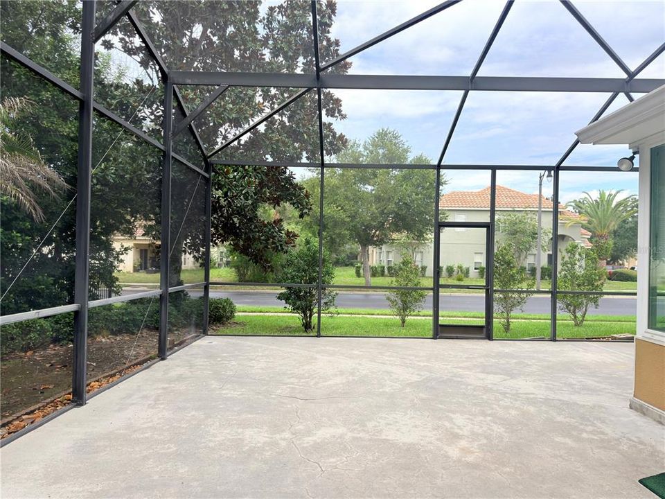 For Rent: $3,800 (5 beds, 3 baths, 2922 Square Feet)