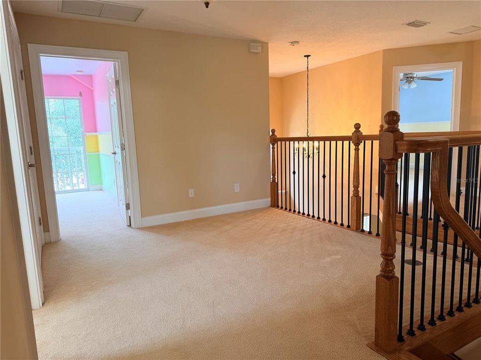 For Rent: $3,800 (5 beds, 3 baths, 2922 Square Feet)