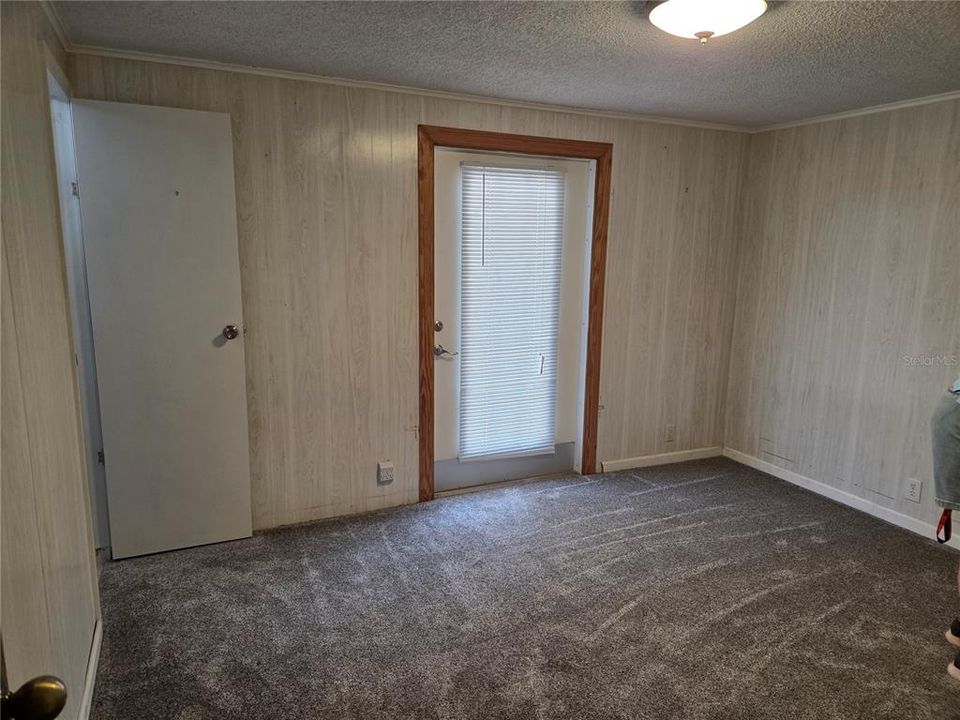 For Sale: $265,000 (3 beds, 2 baths, 1512 Square Feet)