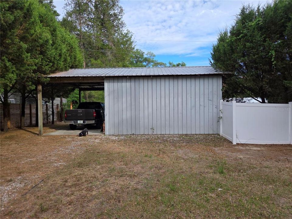 For Sale: $265,000 (3 beds, 2 baths, 1512 Square Feet)